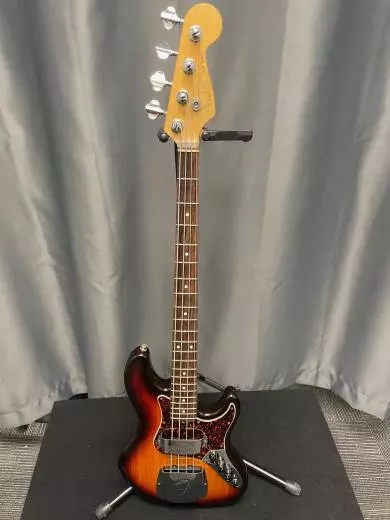 Fender Deluxe Jazz Bass